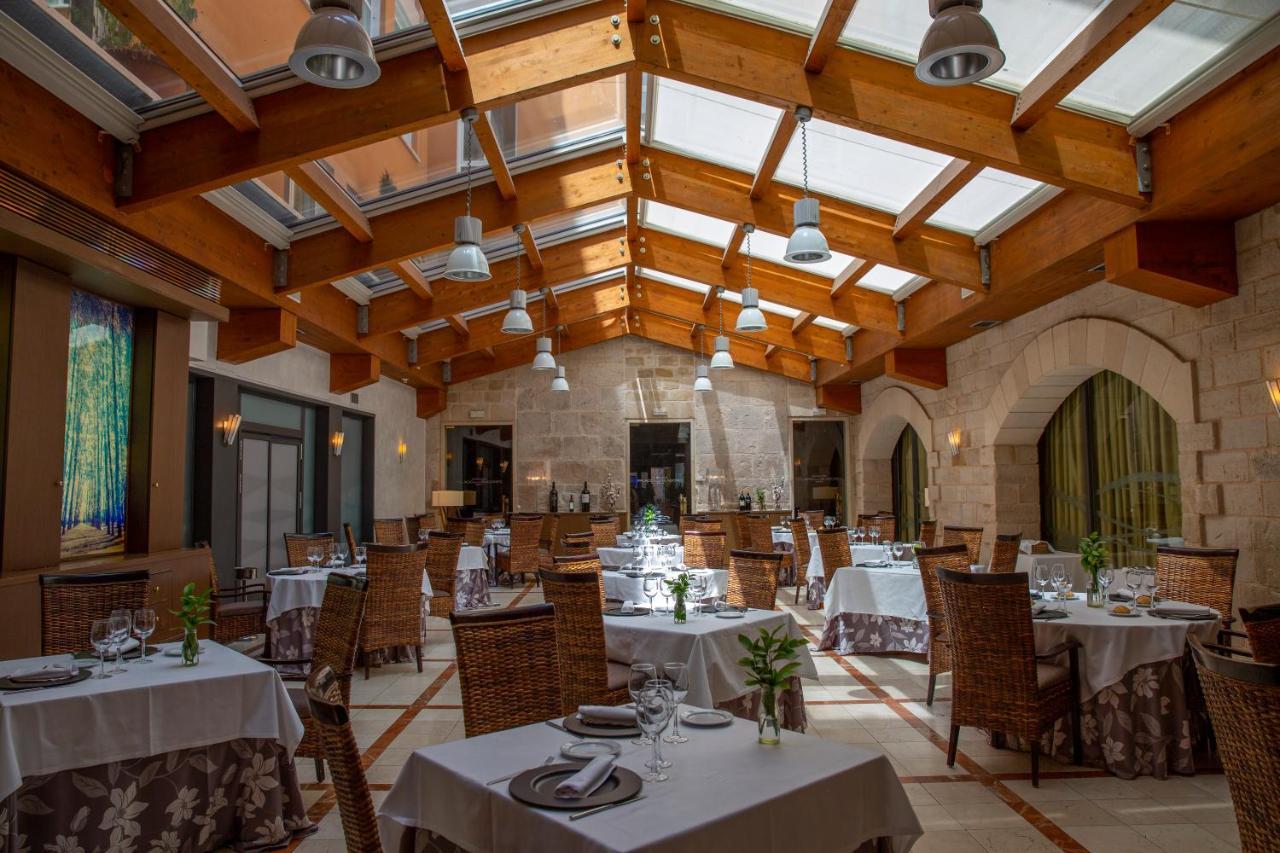 فندق رايس بالاسيو دي لوس بلاسونيس Burgo المظهر الخارجي الصورة